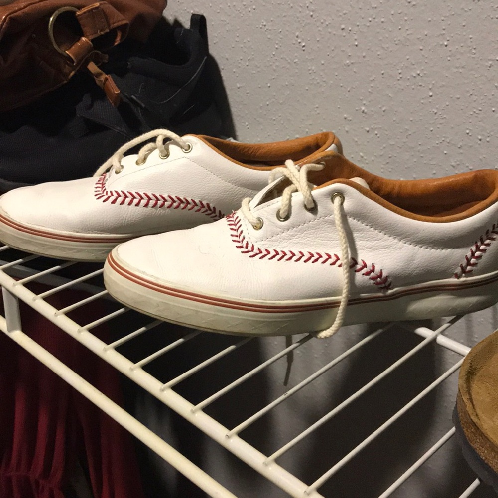 Vtg ‘92 Championship Series Leather Baseball Keds